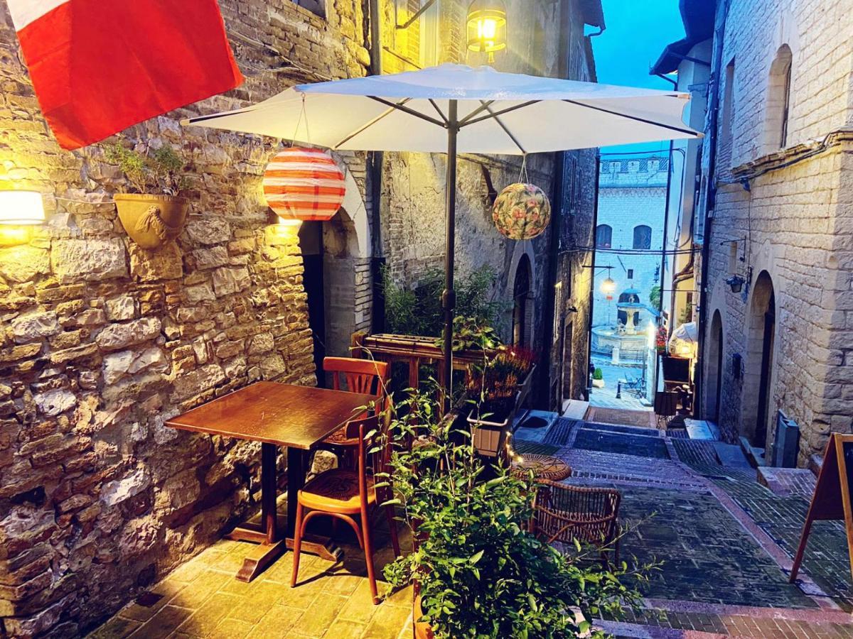 Hotel La Fortezza อัสซิซี ภายนอก รูปภาพ